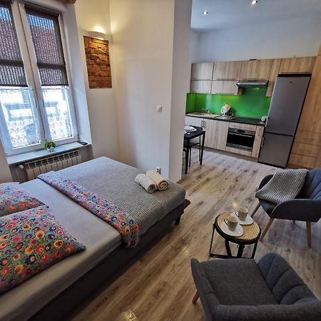 Appartamento Nadwislanski Apartament Kalwaryjska Cracovia Esterno foto